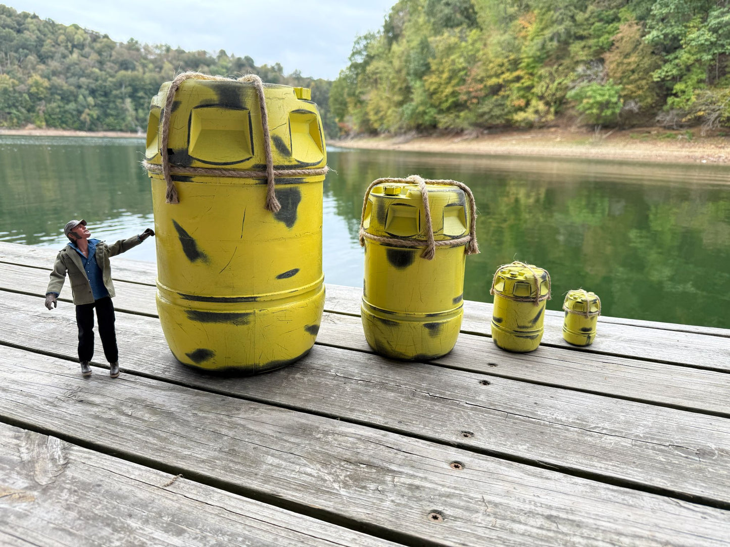 JAWS Yellow Barrel (1:2 scale screen accurate replica)